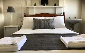 Cornwall Hotel